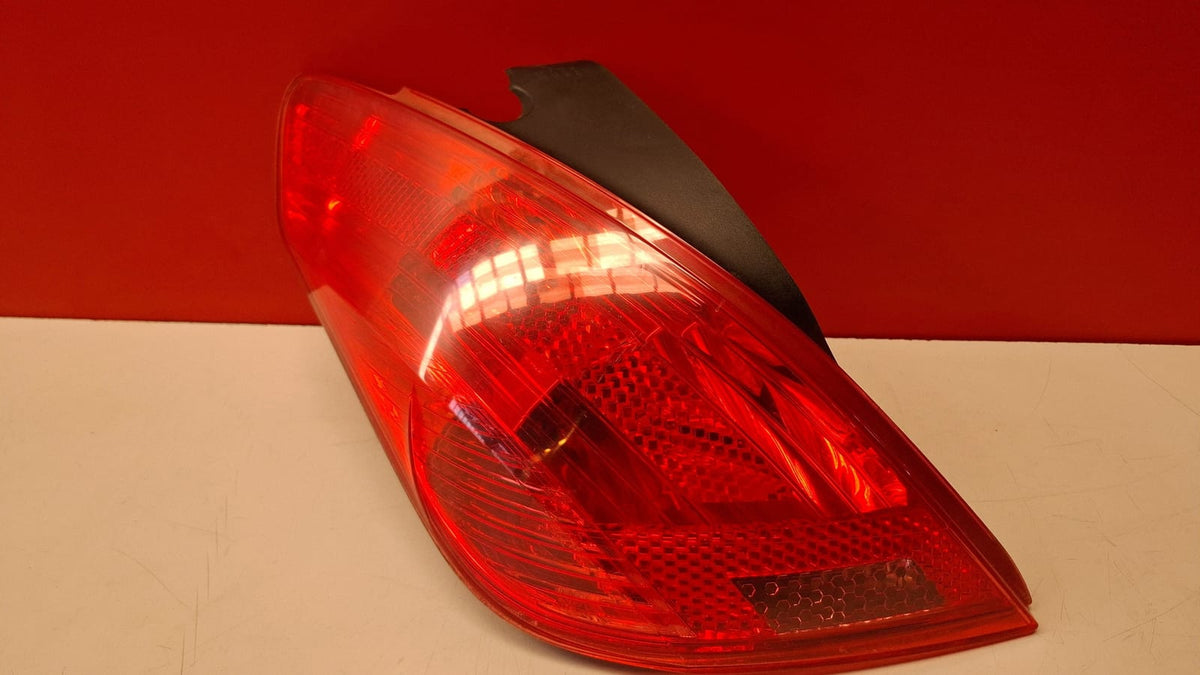 Piloto Trasero Izquierdo Peugeot 308 2007 9680425780 9680425780