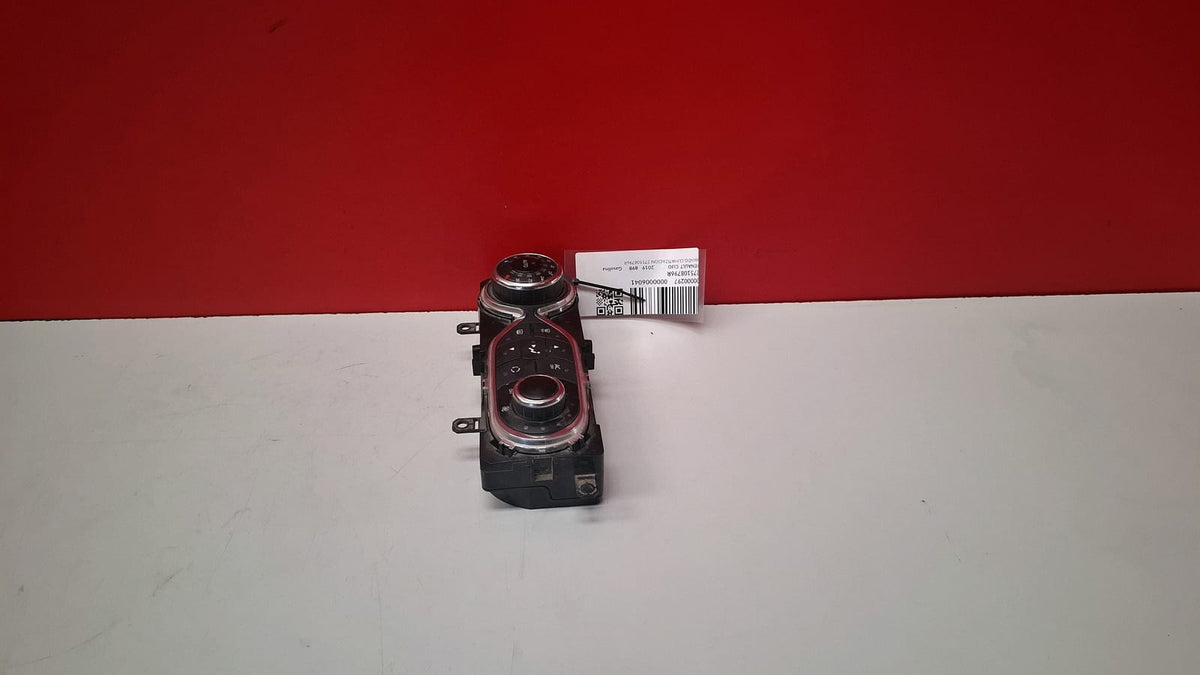 Mando Climatizacion Renault Clio 2019 275108796R 275108796R