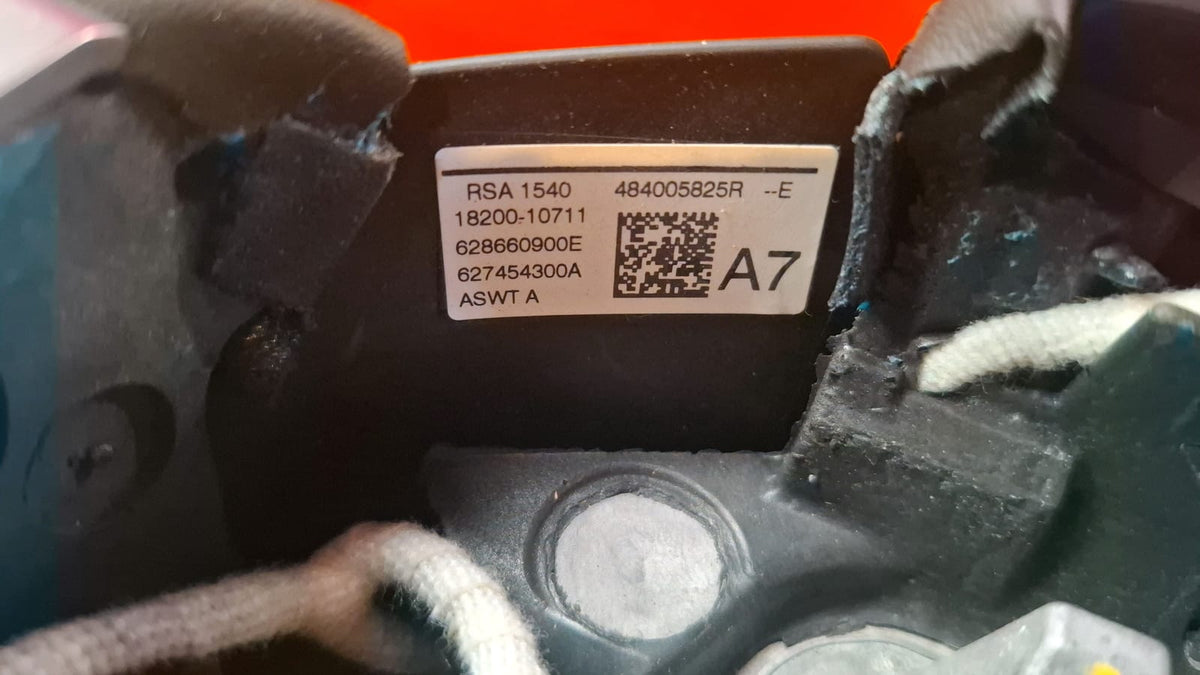 Volante Renault Megane 2017 484005825R