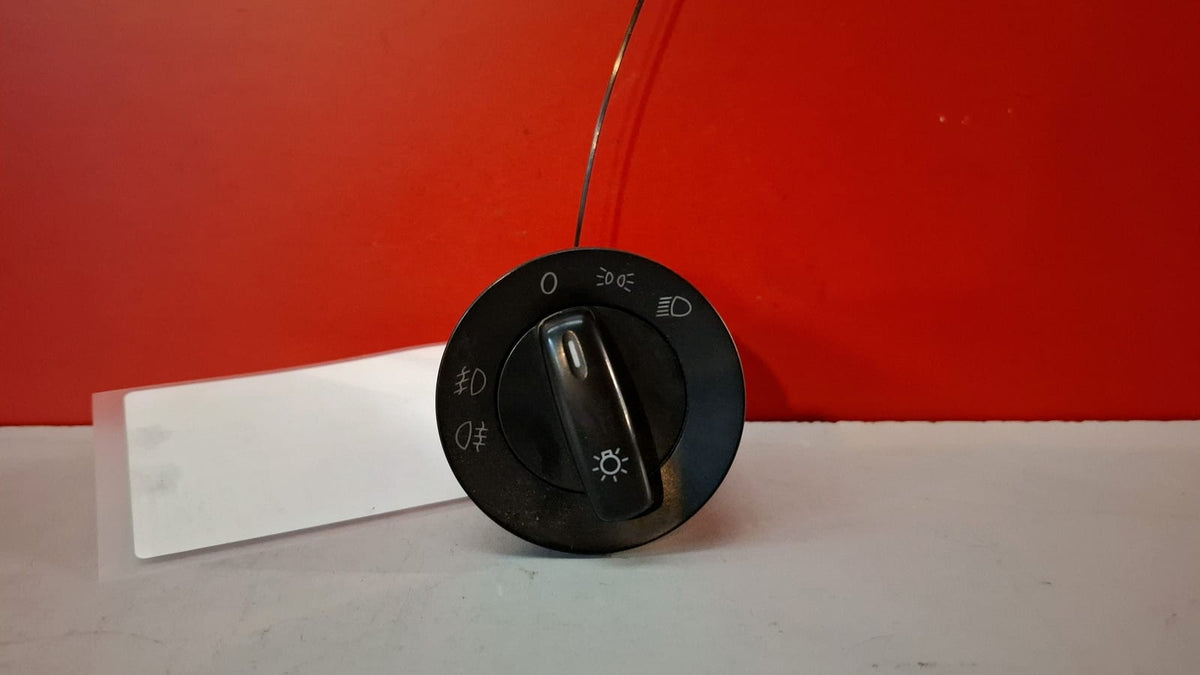 Mando Luces Volkswagen Golf 2011 1K0941431BD 1K0941431BD