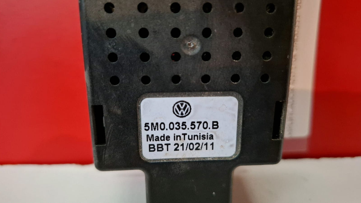 Amplificador Antena Volkswagen Golf 2007 5M0035570B