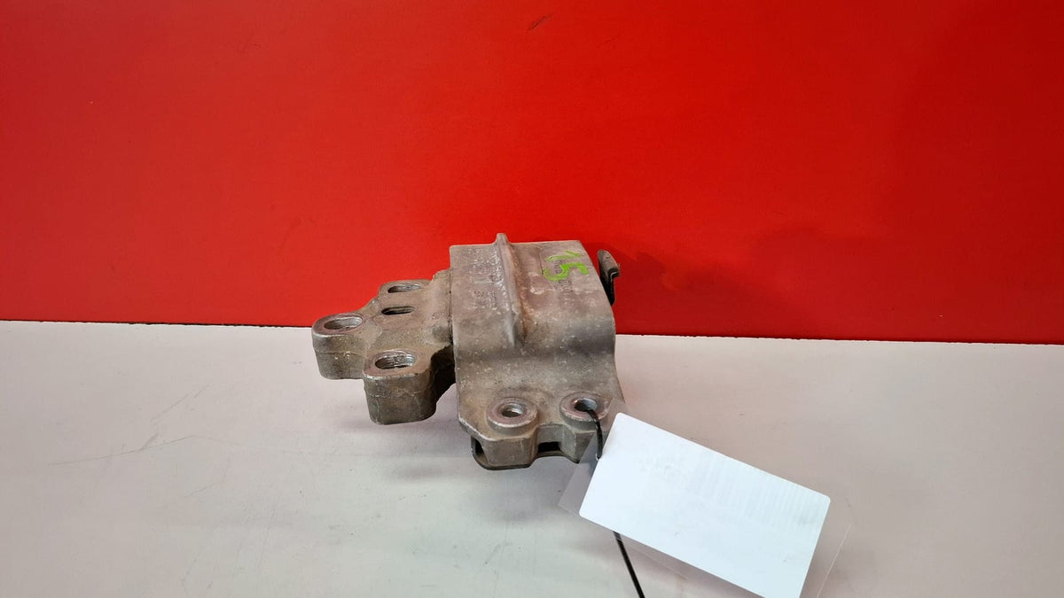 Soporte Motor Delantero IZQ Seat Leon 2016 1K019955 1K019955