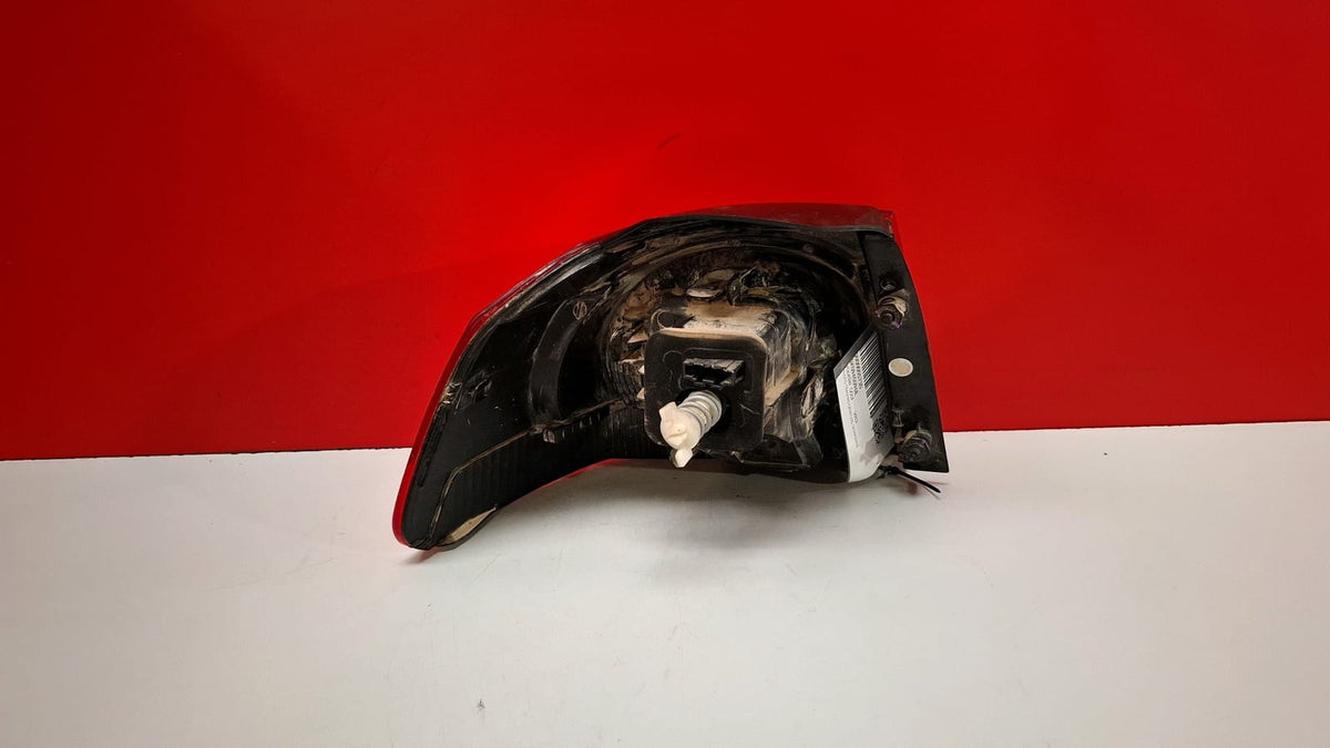 Piloto Trasero Derecho Volkswagen Golf 2012 5K0945096E Ref 5730 5K0945096E