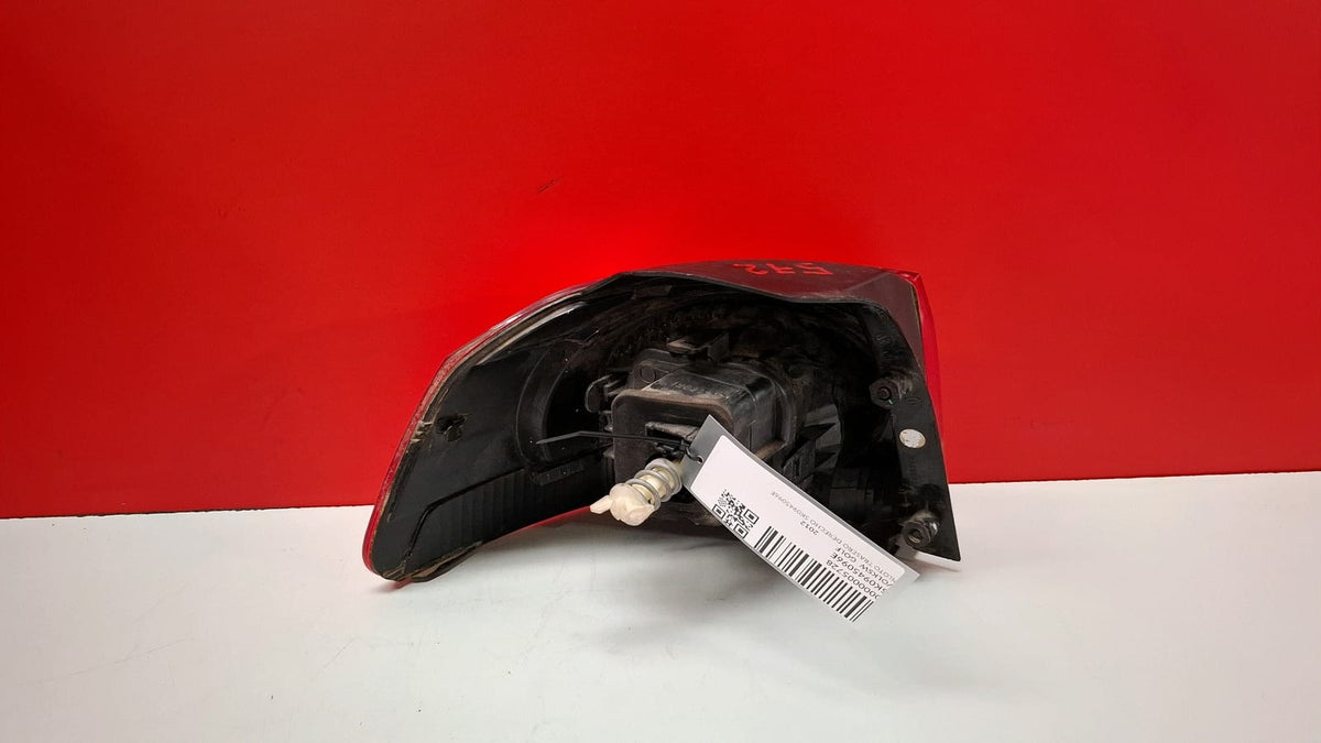 Piloto Trasero Derecho Volkswagen Golf 2012 5K0945096E Ref 5728 5K0945096E