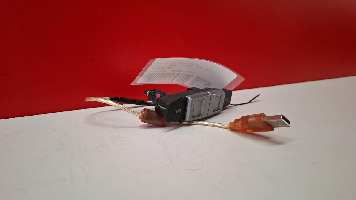 Interface Usb/aux Seat Leon 2011 1P0035726