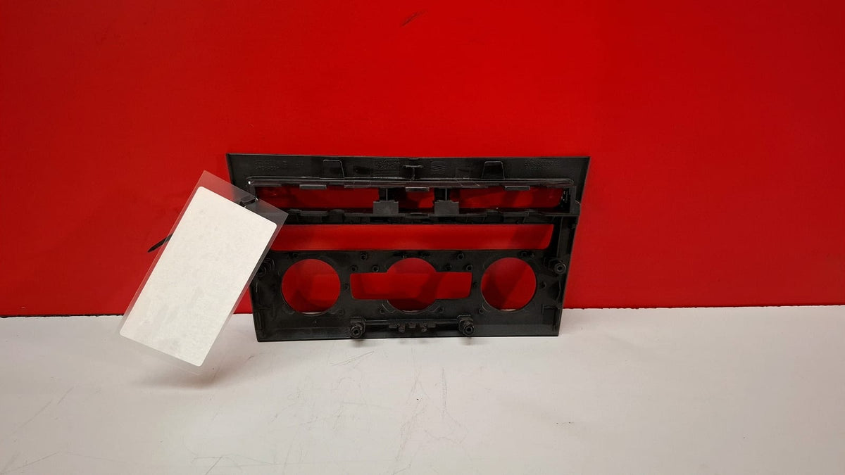 Moldura Central Seat Leon 2018 5F0858060E 5F0858060E