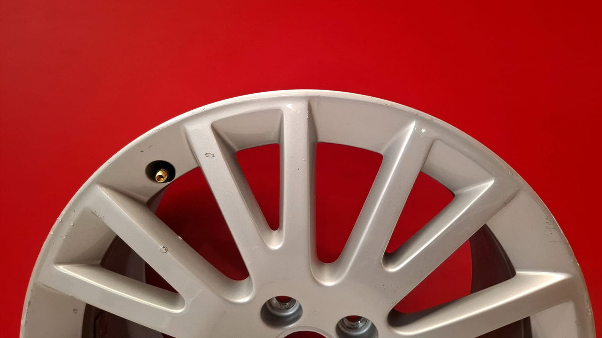 Llanta Audi A3 2007 8P0601025BF Ref 11157