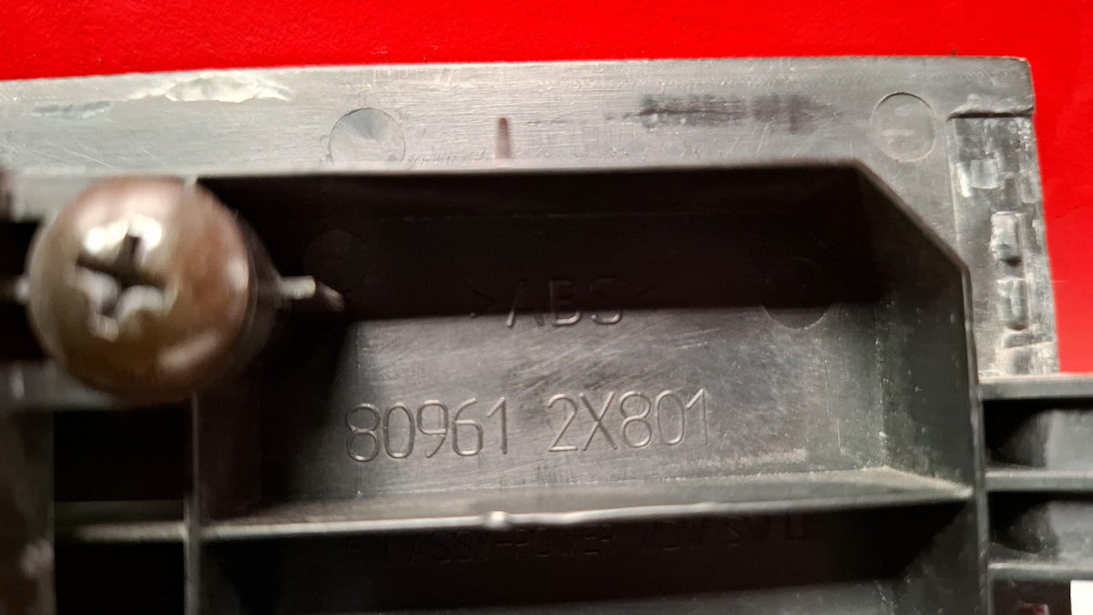 Interruptor Elevalunas Nissan Terrano 1995 809612X801 Ref 5536