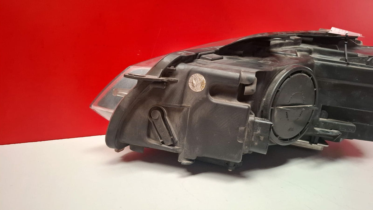Faro Derecho Volkswagen Golf 2010 5K1941752C Ref 5528