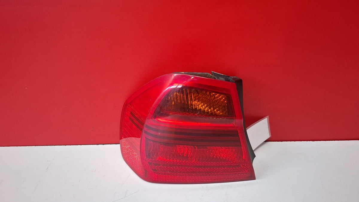 Piloto Trs IZQ Ext Bmw 320I 2005 6937457 6937457