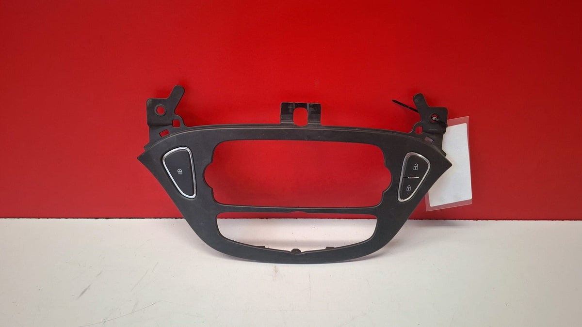 Moldura Central Opel Corsa 2017 13391249