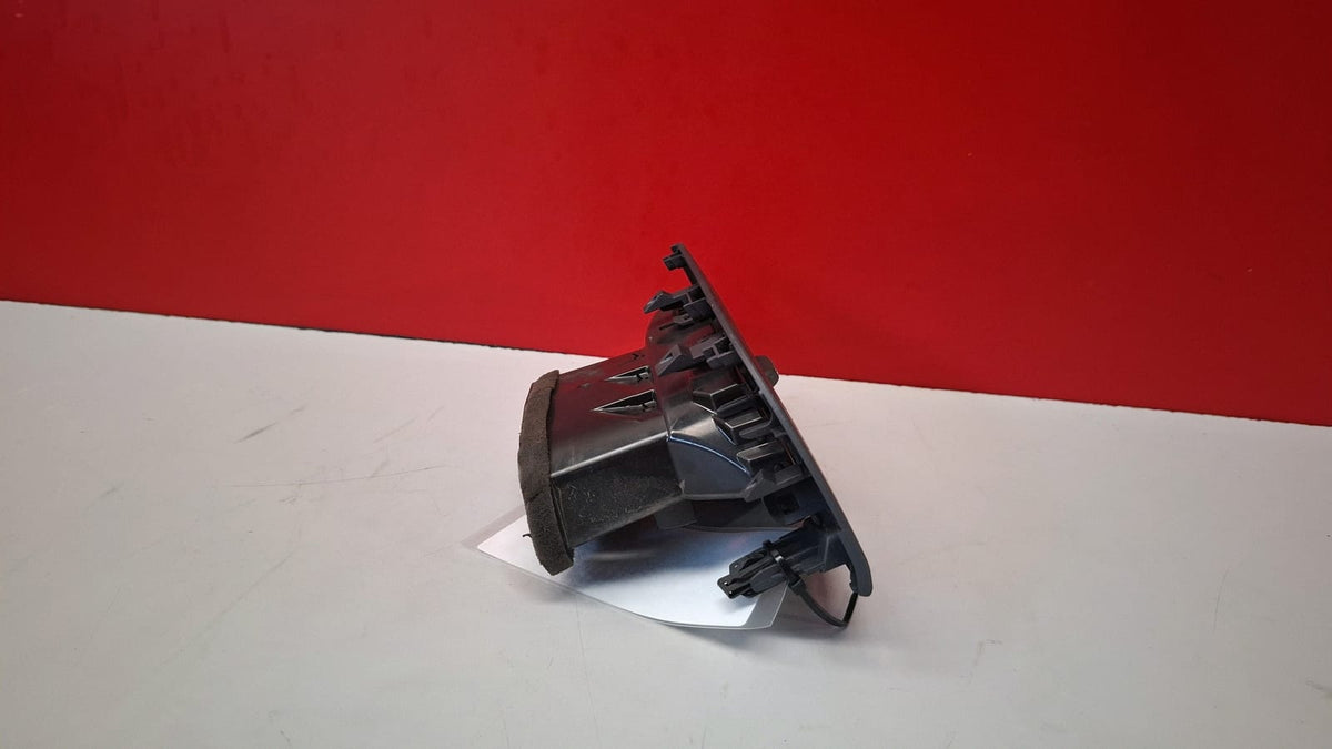 Aireador IZQ Opel Corsa 2017 13384931 Ref 5415 13384931