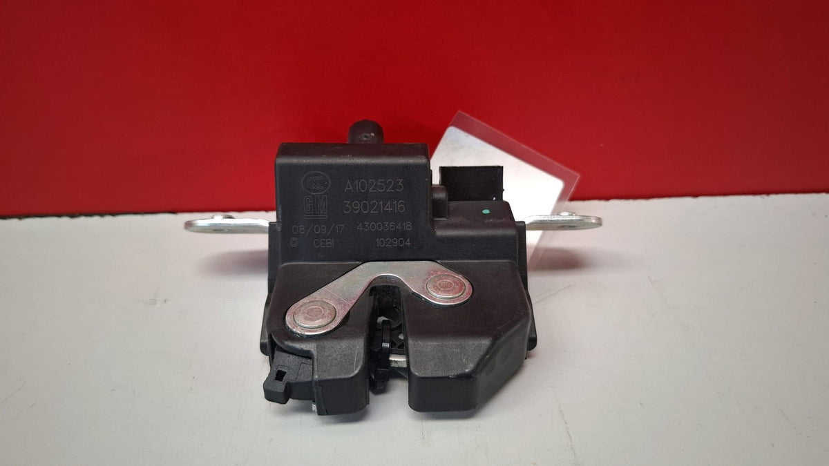 Cerradura Porton Trasero Opel Corsa 2017 39021416 39021416