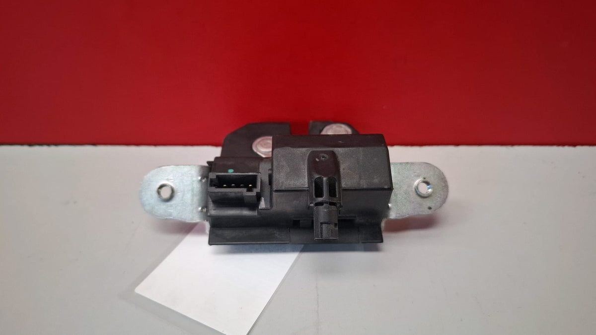 Cerradura Porton Trasero Opel Corsa 2017 39021416 39021416