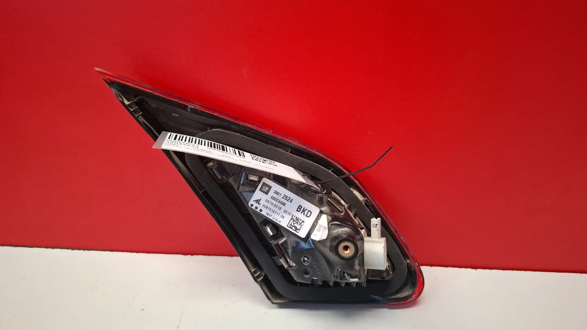 Piloto Trs DCH Int Opel Corsa 2017 39012624 39012624