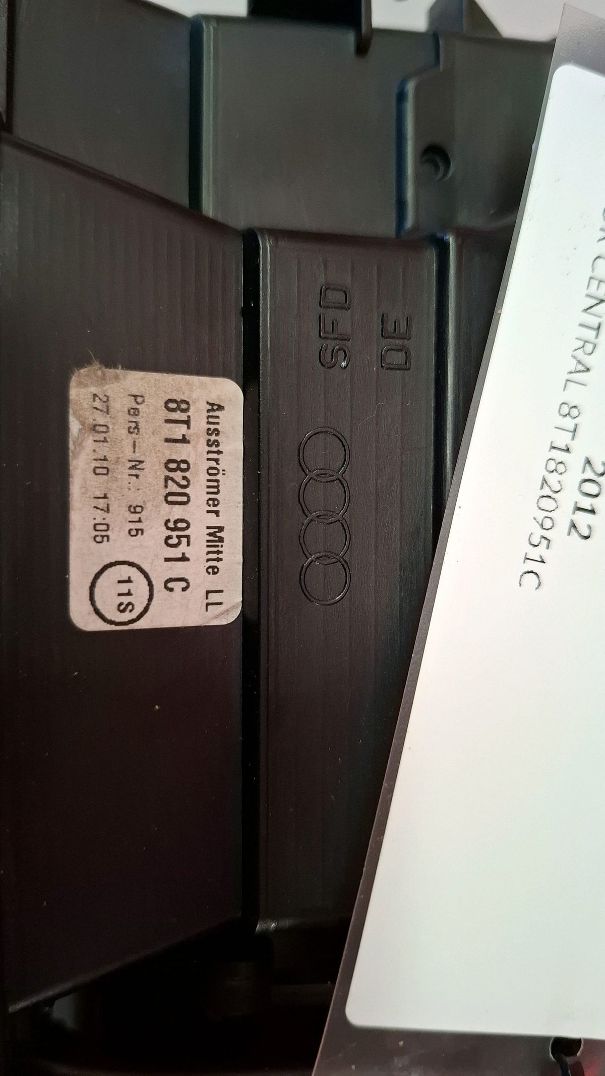 Aireador Central Audi A4 2012 8T1820951C