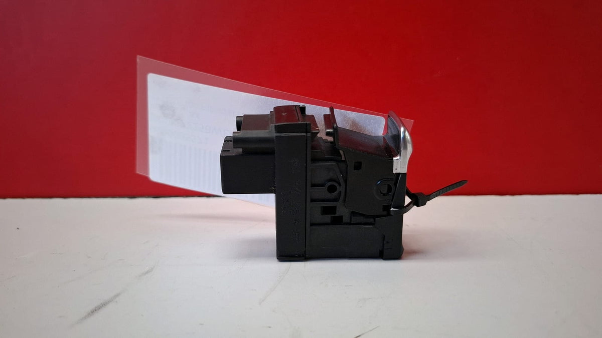 Interruptor Freno Electrico Audi A4 2011 8K1927225BWEP 8K1927225BWEP