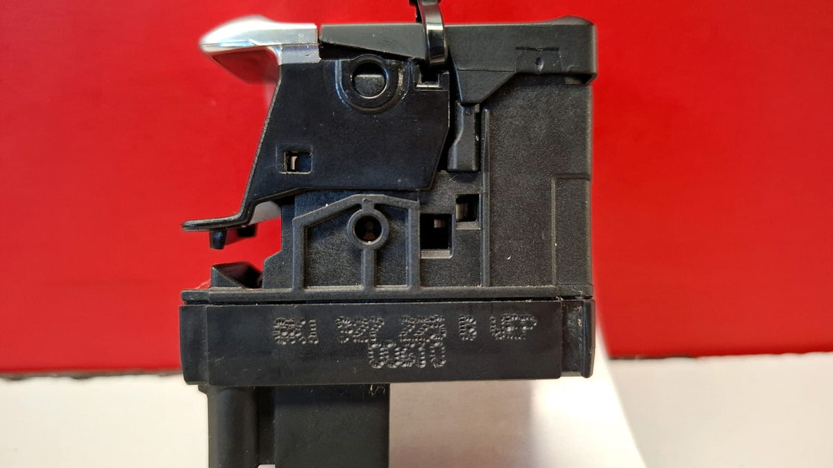 Interruptor Freno Electrico Audi A4 2011 8K1927225BWEP 8K1927225BWEP