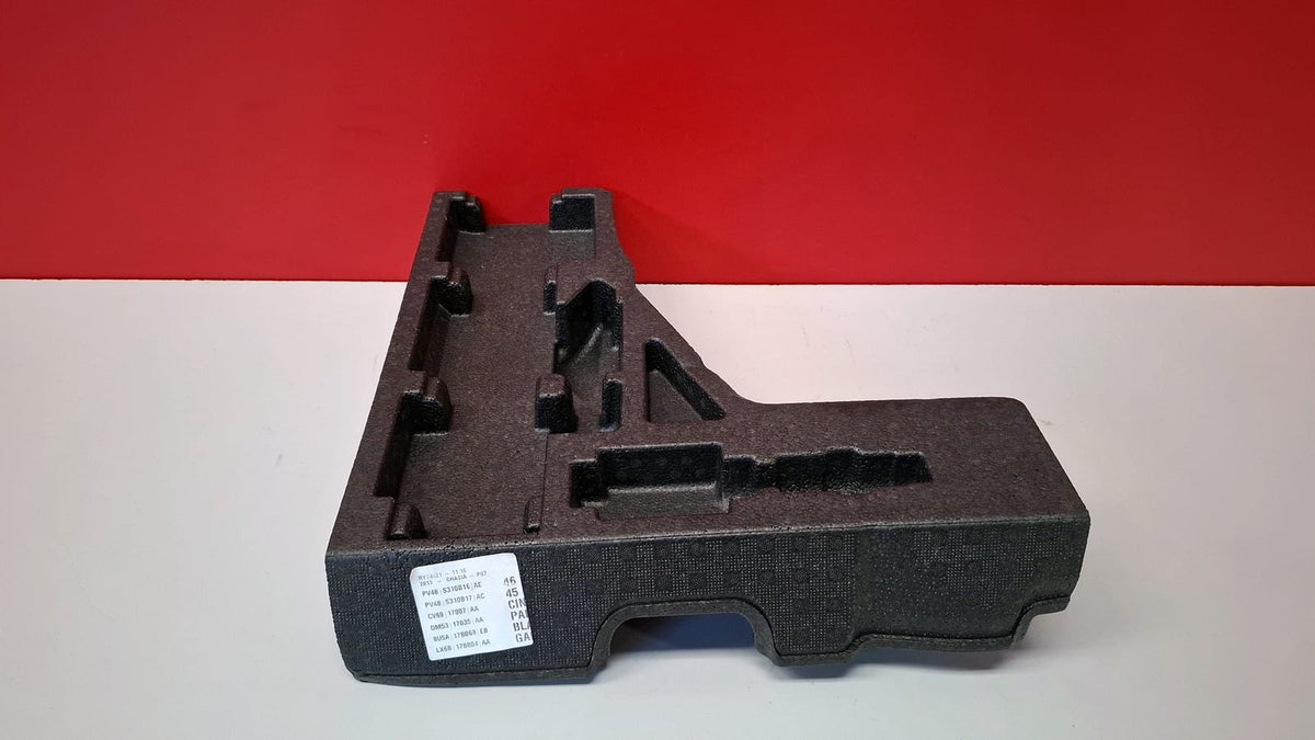 Plastico Rueda Recambio Ford Kuga 2024 PV4BS310B16 PV4BS310B16