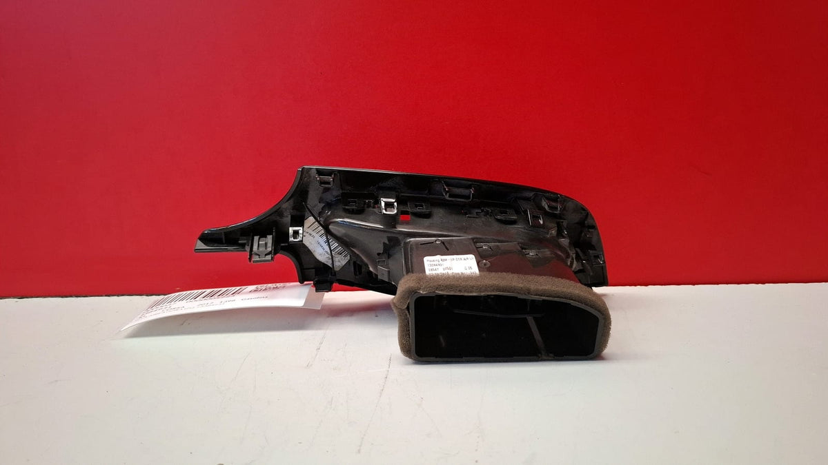 Aireador IZQ Opel Corsa 2017 13384931 Ref 5223