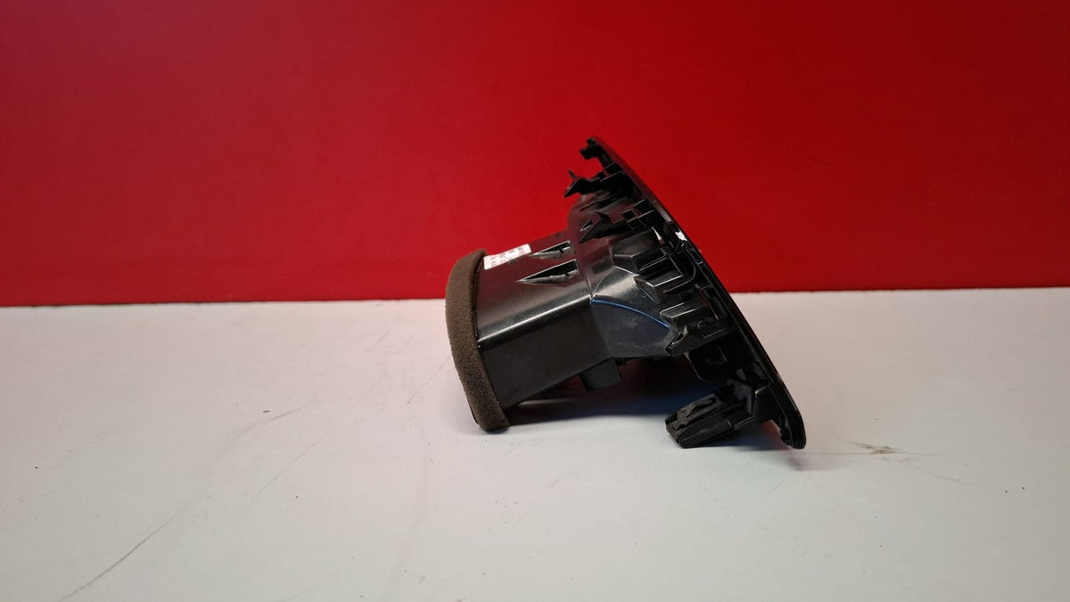 Aireador IZQ Opel Corsa 2017 13384931 Ref 5223