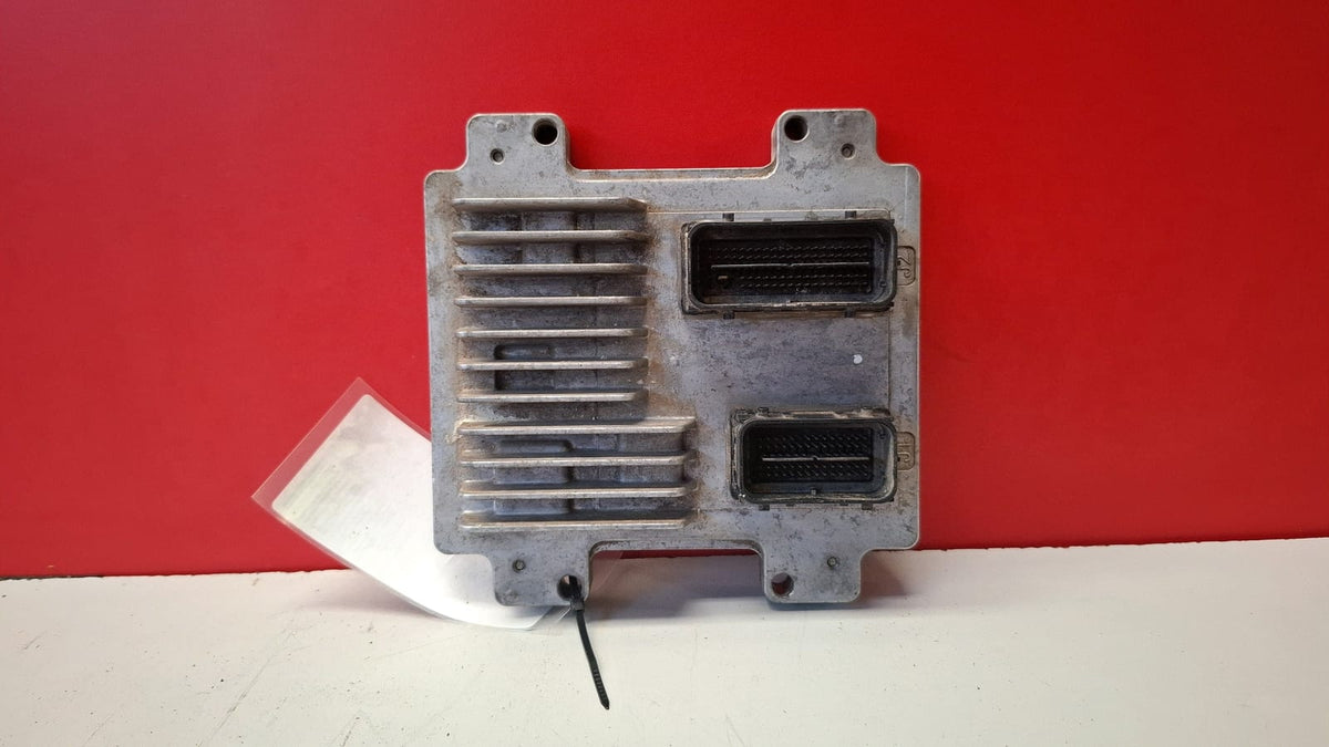 Centralita Motor ECU Opel Corsa 2017 E8312679197 Ref 5219