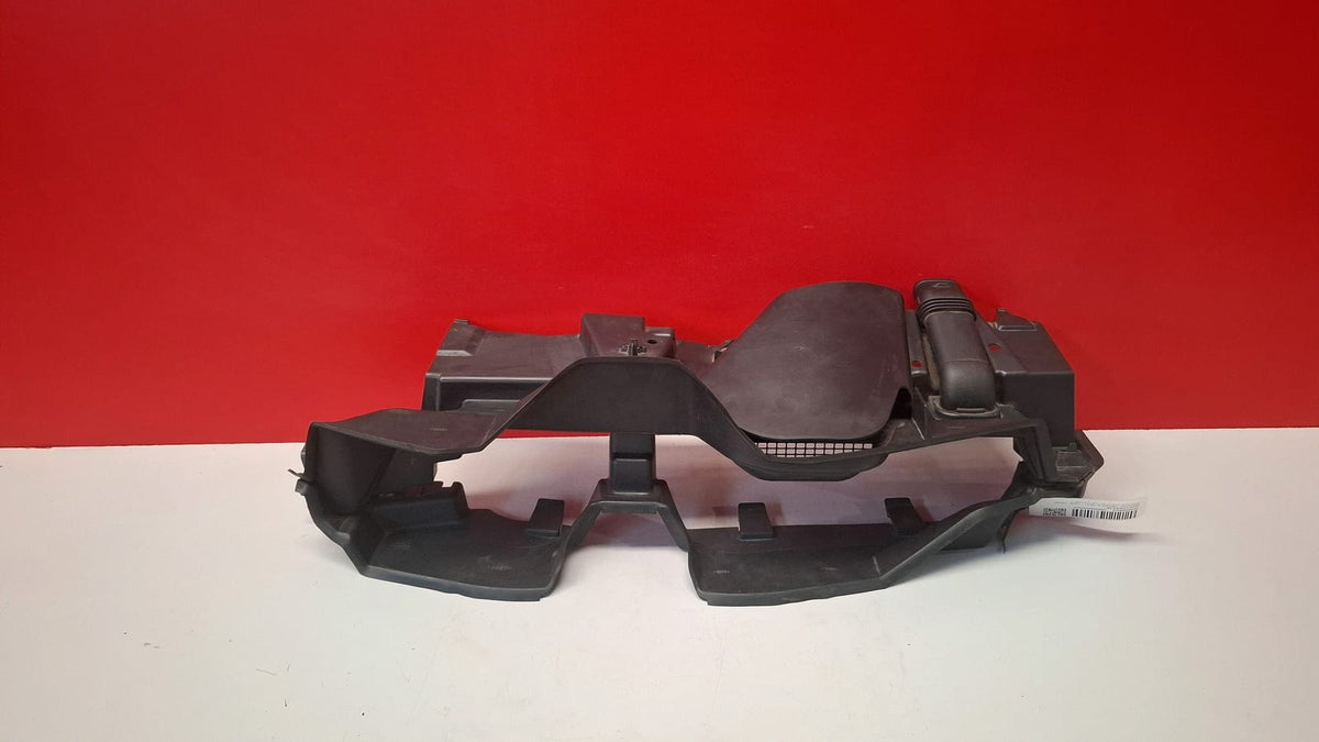 Guia Aire Radiador Renault Grand Scenic 2017 628109433R