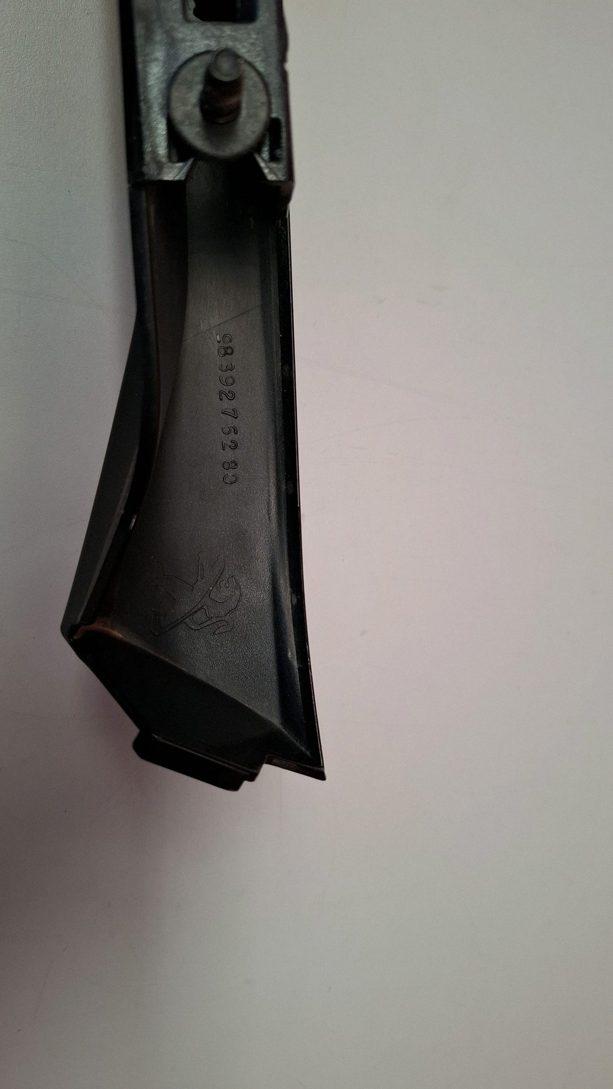 Moldura Trasera Peugeot 308 2022 9839276280 9839276280