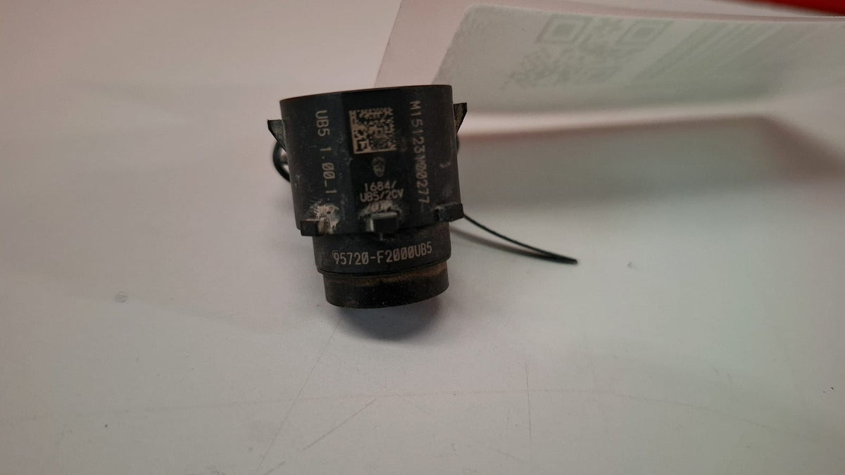 Sensor Aparcamiento Pdc Hyundai Elantra 2016 95720F2000UB5 Ref 5042