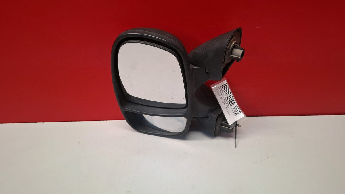 Retrovisor Izquierdo Opel Vivaro, Renault Trafic,nissan Primastar Año 2004 Opel Vivaro 2004 RETROVISOR IZQUIERDO RETROVISOR IZQUIERDO