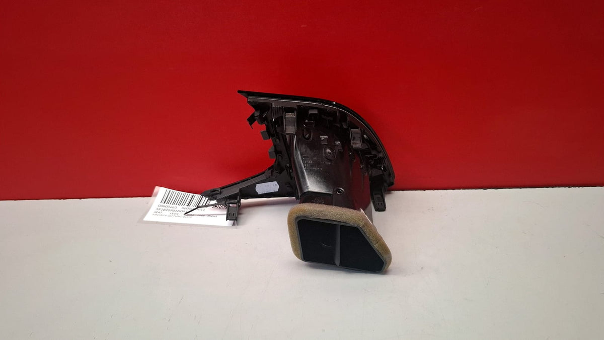 Aireador IZQ Piano Black Seat Leon 2018 5F1820901D041 5F1820901D041