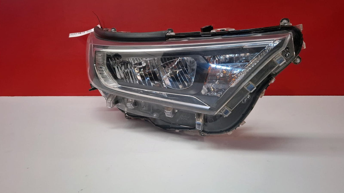 Faro Derecho Toyota Rav 4 2020 8990842020 8990842020