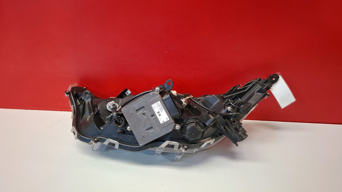 Faro Derecho Toyota Rav 4 2020 8990842020