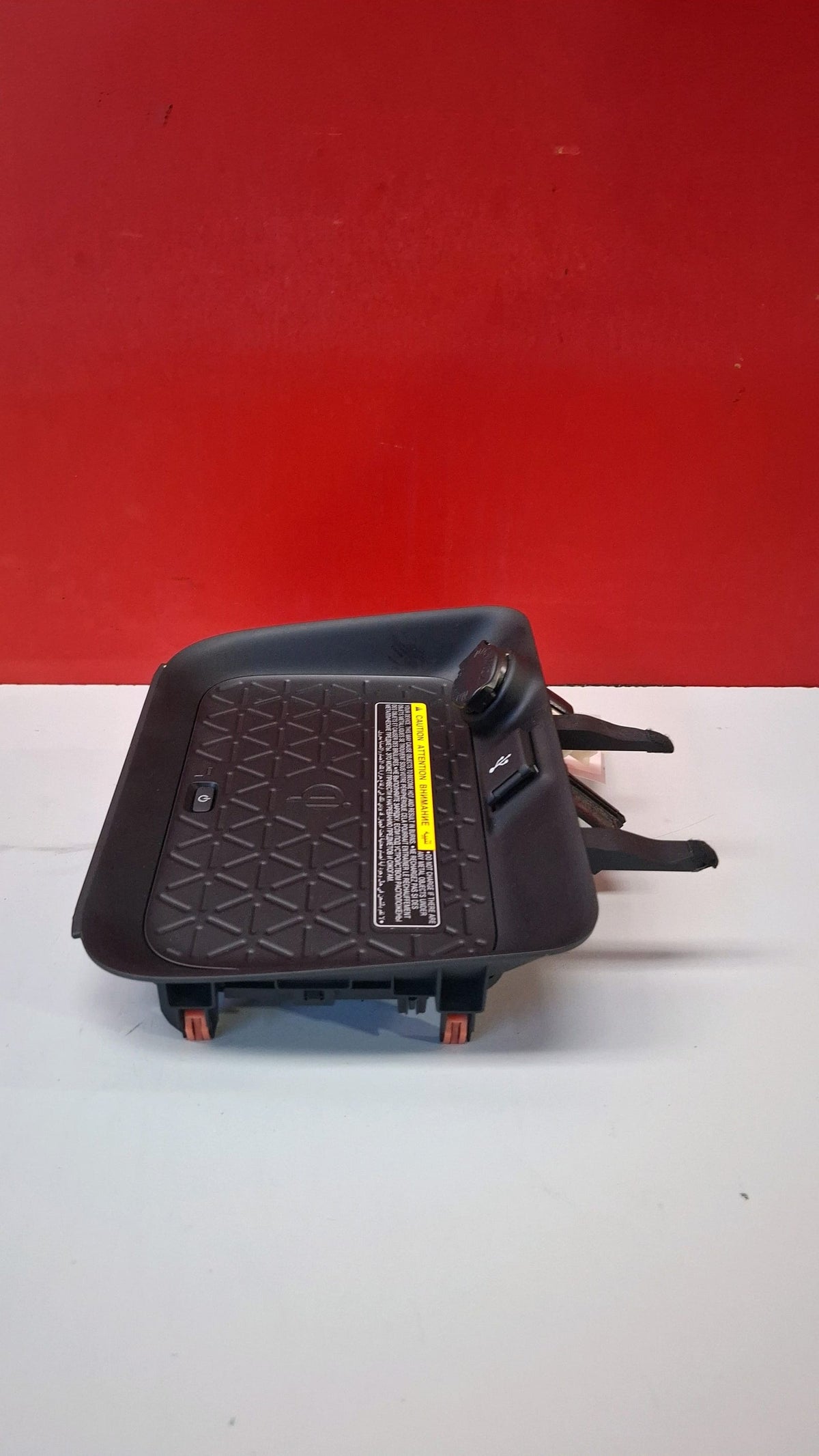 Cargador Telefono Inalambrico Toyota Rav 4 2020 CAQT28X0AJ