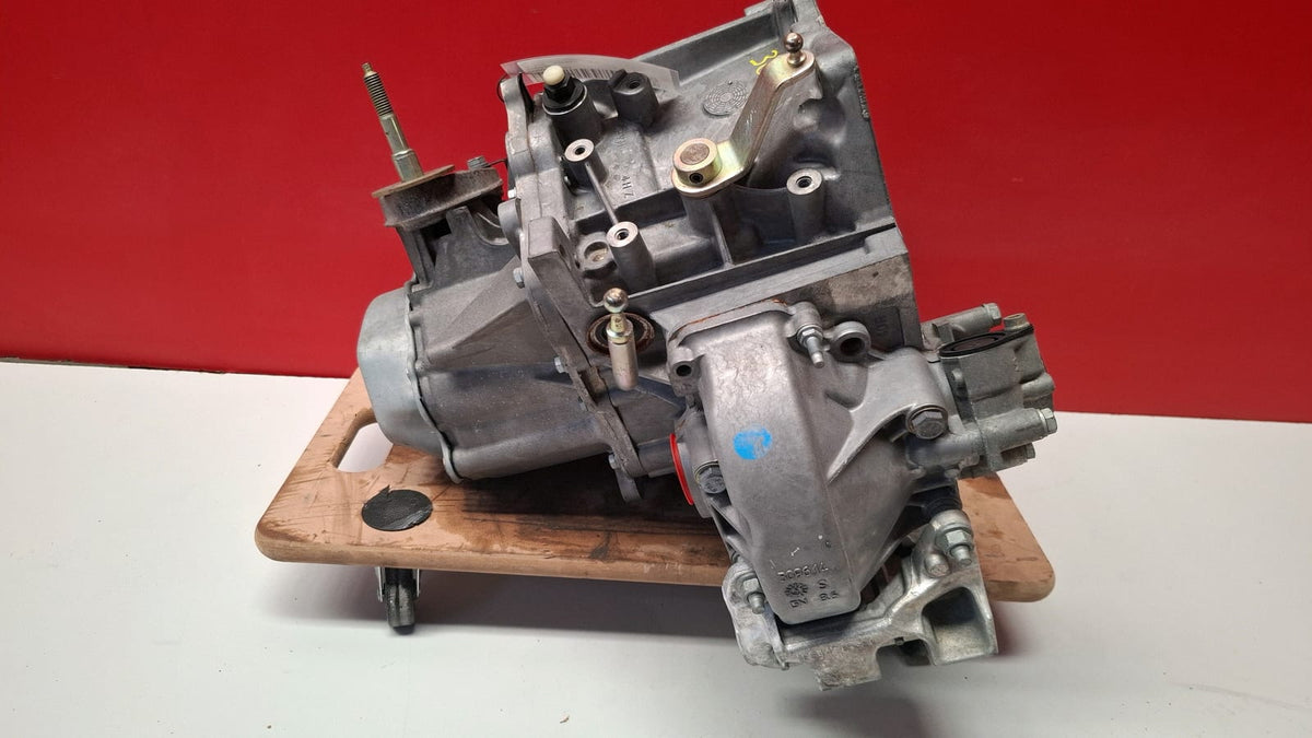 Caja Cambios Citroen Xsara Picasso 2005 20DM62
