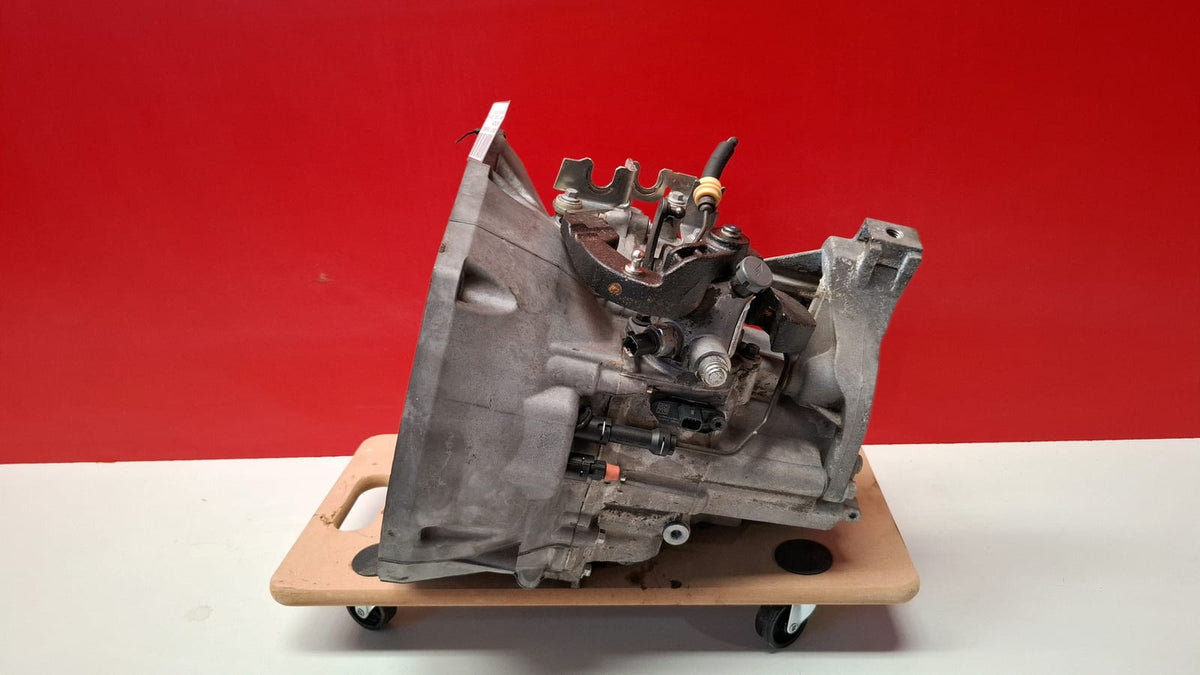 Caja Cambios Ford Focus 2015 CV6R7002PF