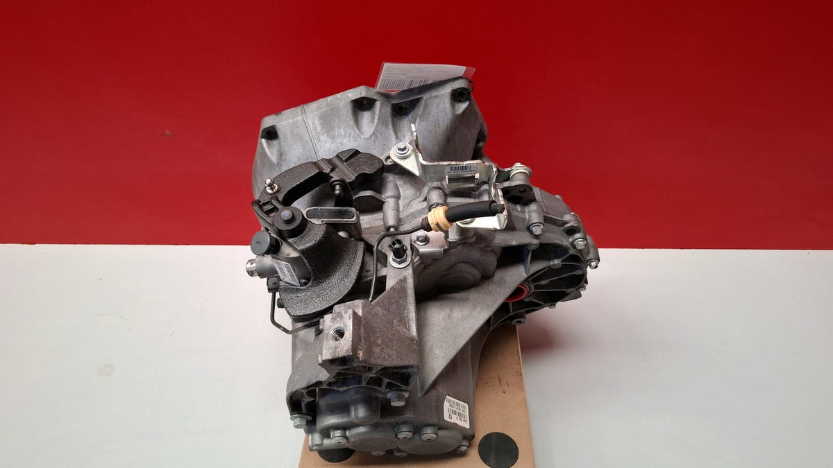 Caja Cambios Ford Focus 2015 CV6R7002PF