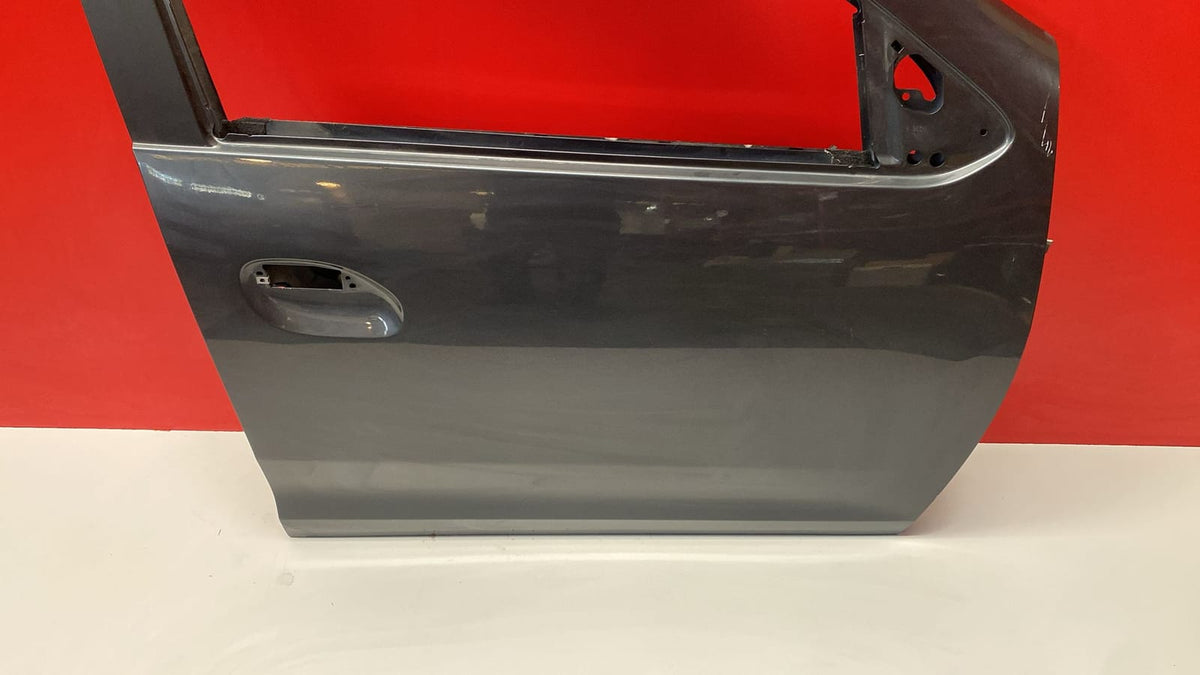 Puerta del DCH Dacia Duster 2019 PUERTA DELANTERA DERECHA