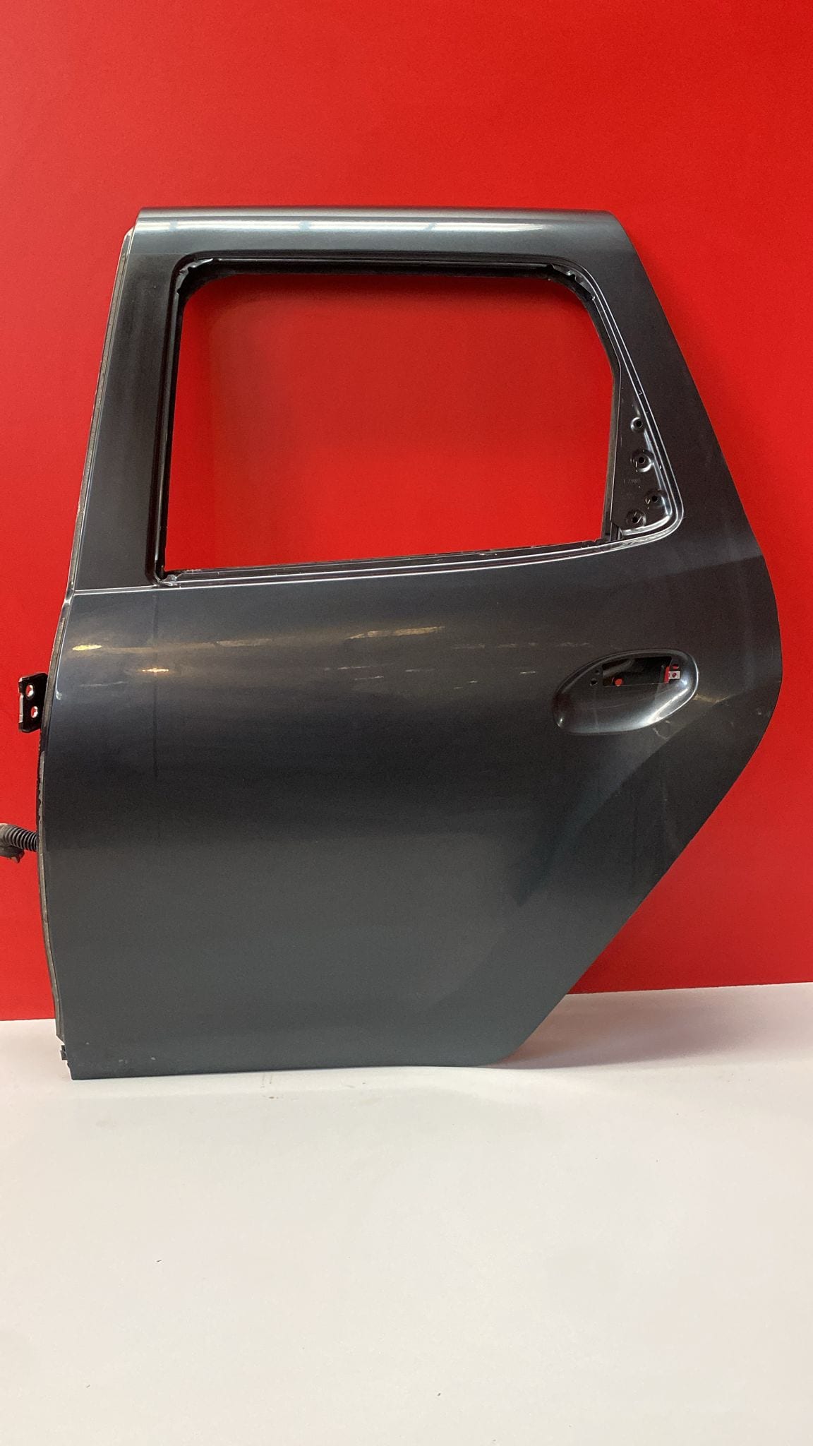 Puerta Trs IZQ Dacia Duster 2019 PUERTA TRASERA IZQUIERDA