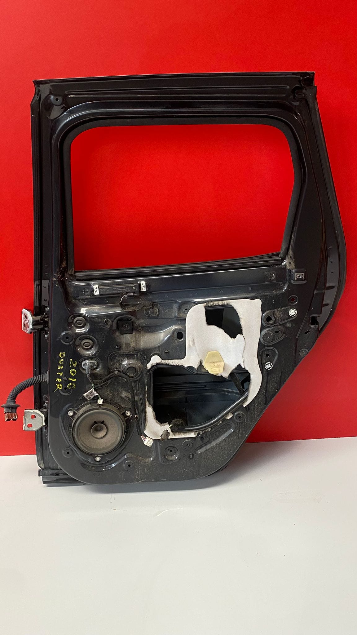 Puerta Trs DCH Dacia Duster 2019 PUERTA TRASERA DERECHA