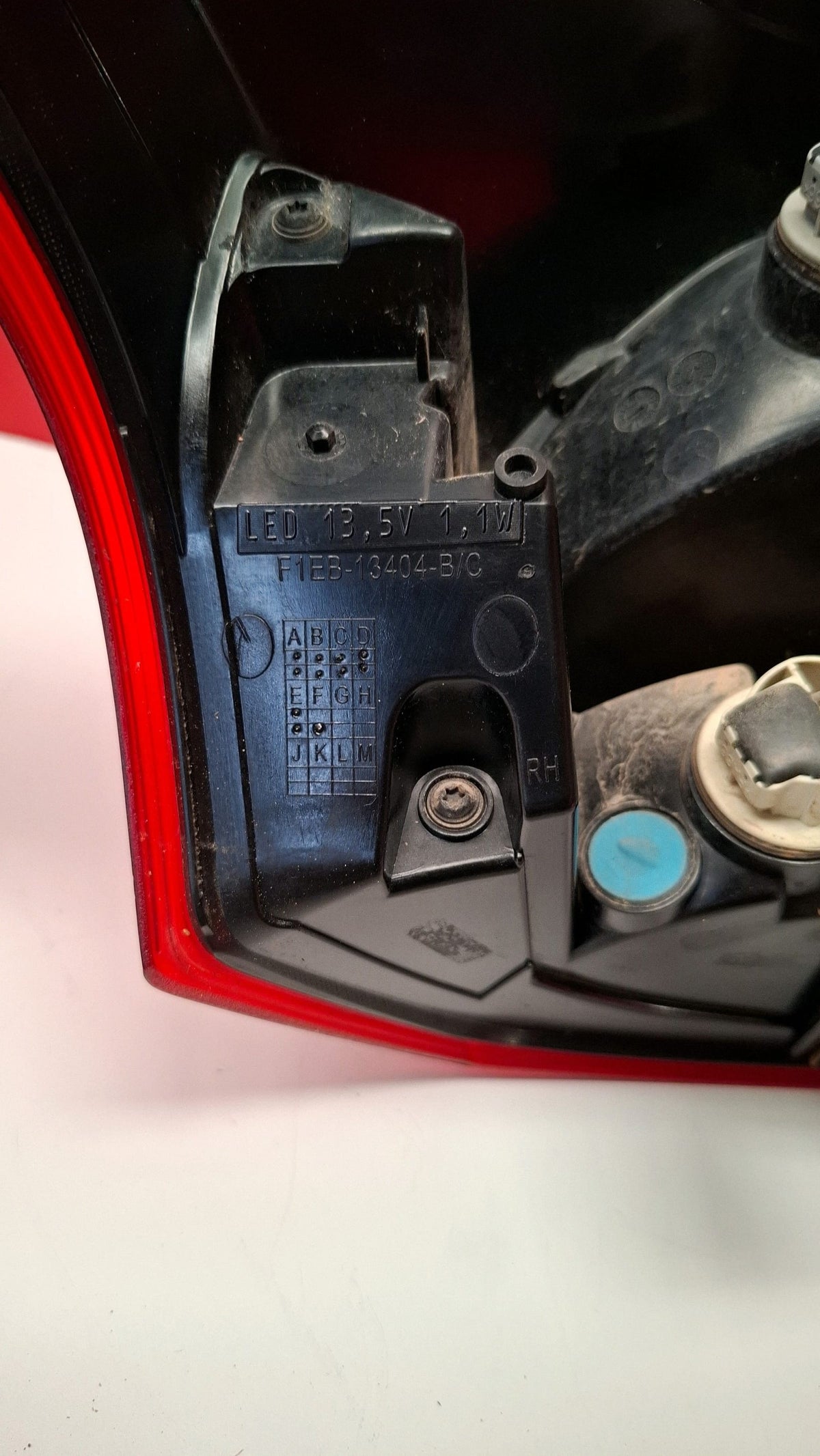 Piloto Trs DCH F1EB-13404-B/C Ford Focus 2015 F1EB13404BC