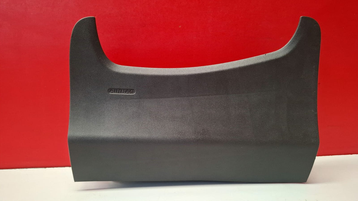 Kit Airbag Ford Ecosport Año 2015. Incluye:salpicadero , Airbag IZQ -conductor- ,airbag Rodilla IZQ , Airbag DCH -acompañante .  Un Poco Tocado  Ford Ecosport 2015 KIT AIRBAG ECOSPORT