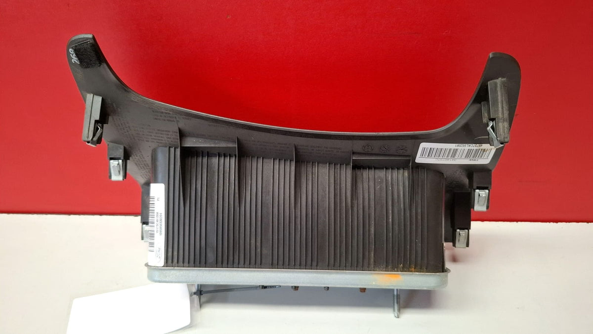 Kit Airbag Ford Ecosport Año 2015. Incluye:salpicadero , Airbag IZQ -conductor- ,airbag Rodilla IZQ , Airbag DCH -acompañante .  Un Poco Tocado  Ford Ecosport 2015 KIT AIRBAG ECOSPORT