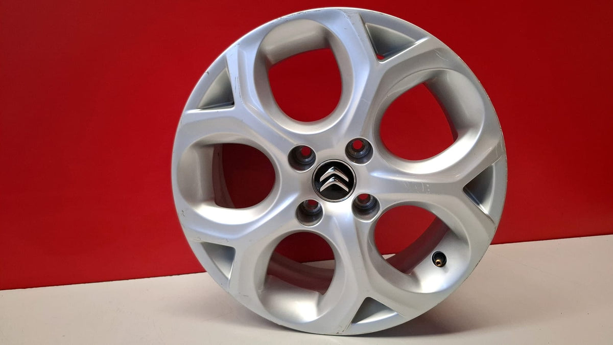 Llanta Citroen C3 2017 9687753077 Ref 11104 9687753077