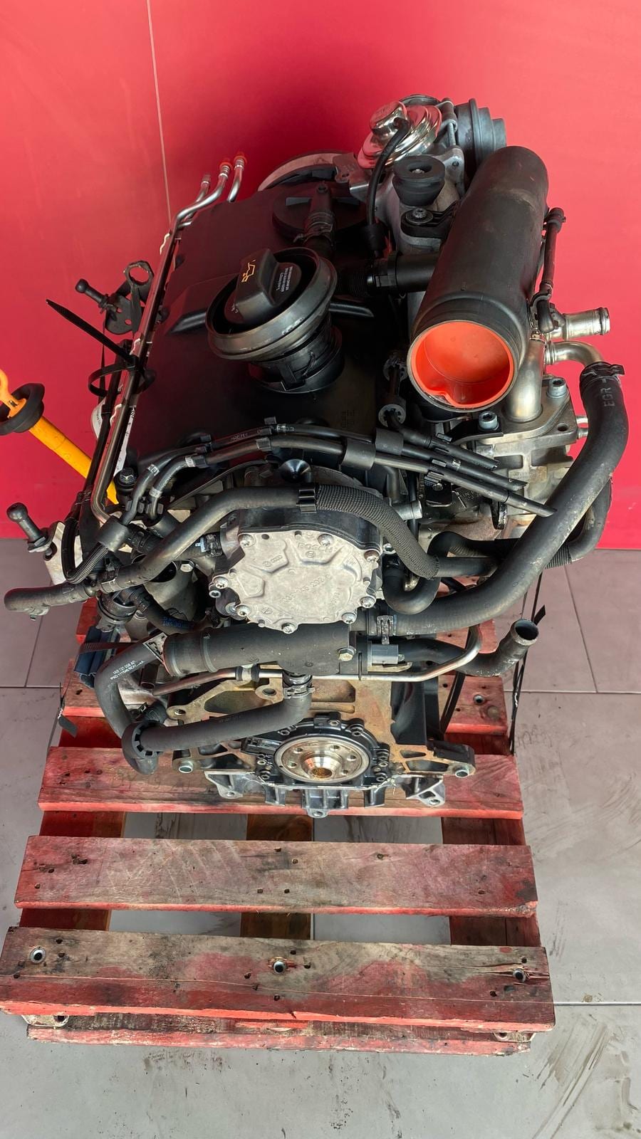 Motor Completo Volkswagen Touran 2003 AVQ