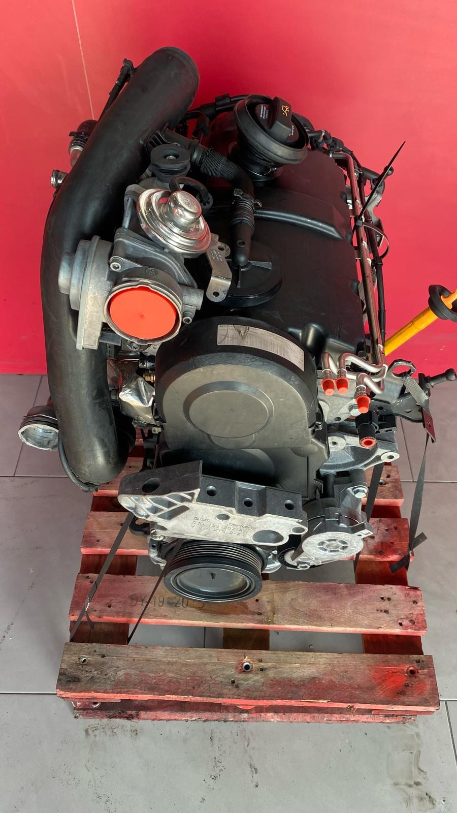 Motor Completo Volkswagen Touran 2003 AVQ