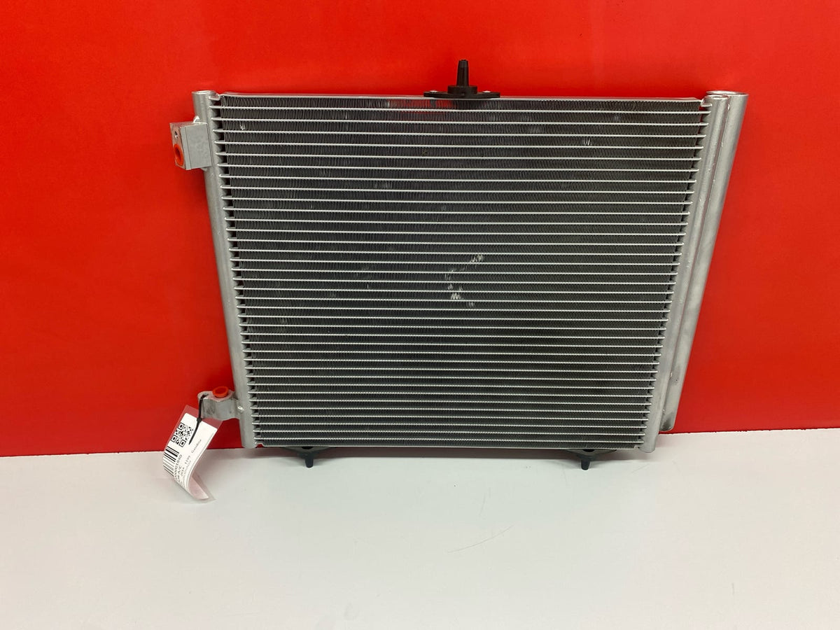 Radiador Aire Acondicionado Peugeot 208 Vti 2014 CONDENSADOR A/C CONDENSADOR A/C