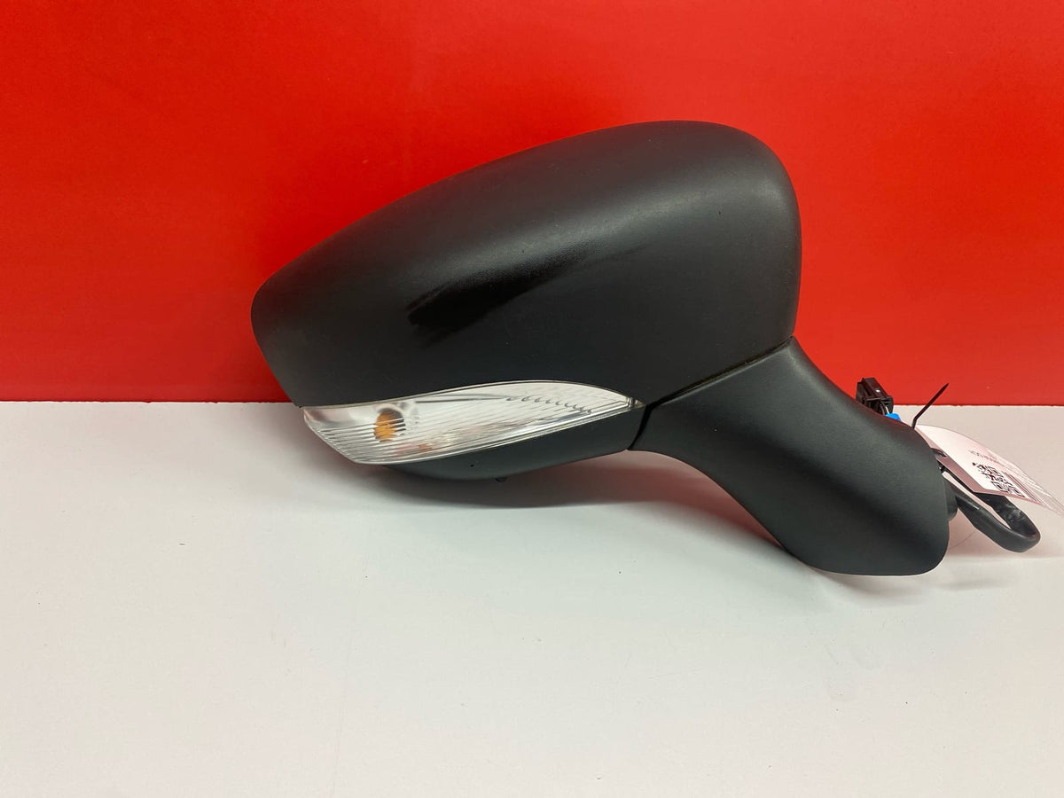 Retrovisor DCH Clio Iv Renault Clio 2014 963016264R Ref 1835 963016264R
