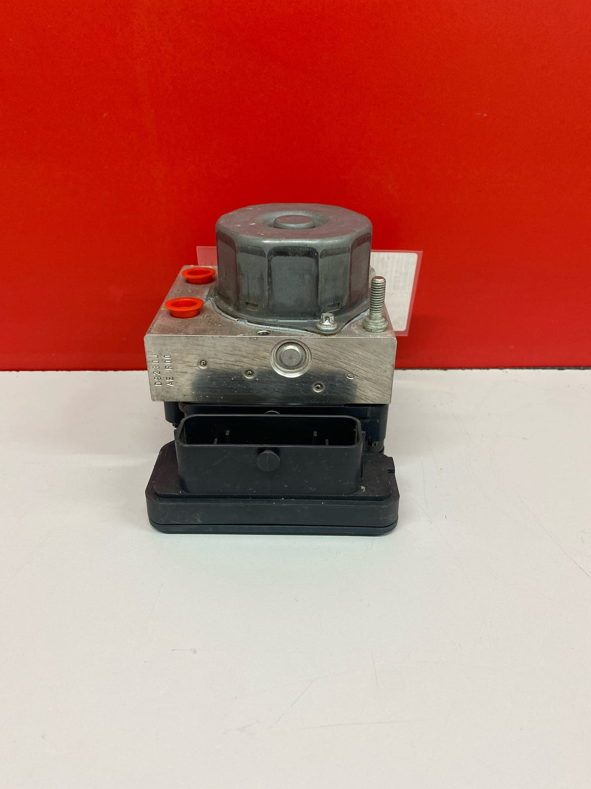 Modulo ABS Renault Clio 2019 476605492R 476605492R