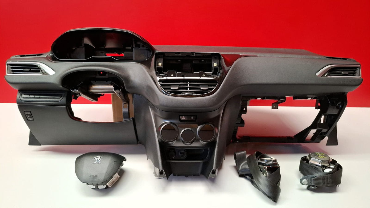 Kit Airbag Peugeot 208 Año 2014 Incluye: Salpicadero 16100355ZD/ Airbag DCH acompañante 9672848580 / Airbag IZQ conductor 98072114ZD Cinturones Delanteros Peugeot 208 Vti 2014 KIT AIRBAG 208 KIT AIRBAG 208